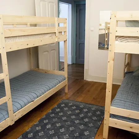 Keep Touch Hostel Lisbon