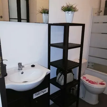 Hostel Keep Touch Lisbon