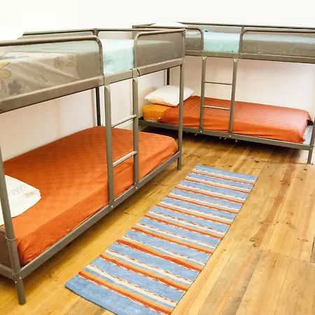 Hostel Keep Touch Lisboa