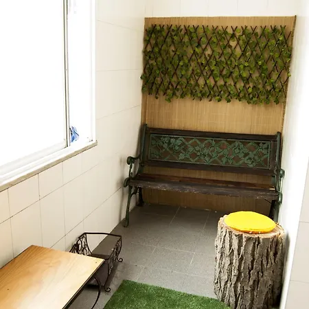 Keep Touch Hostel *